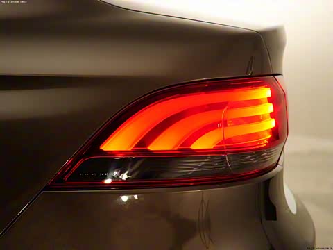 2014�� ���� 1.6T �Զ�������