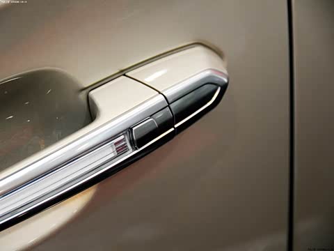 2013�� 28T ������