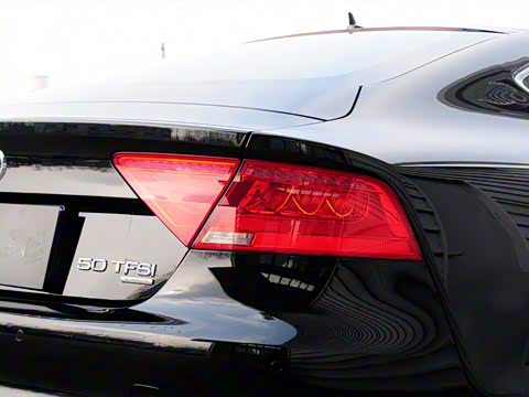 2013�� 50 TFSI quattro������