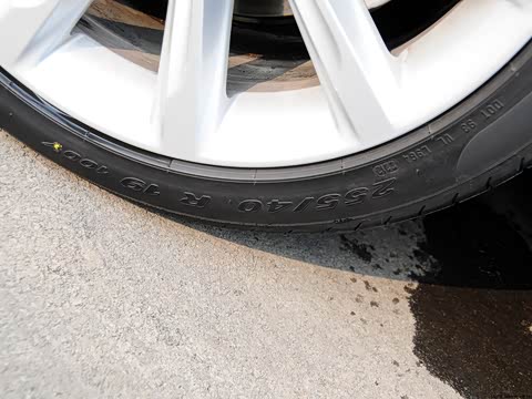 2013�� 50 TFSI quattro������