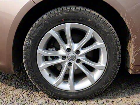 2012�� 1.5T �ֶ�������