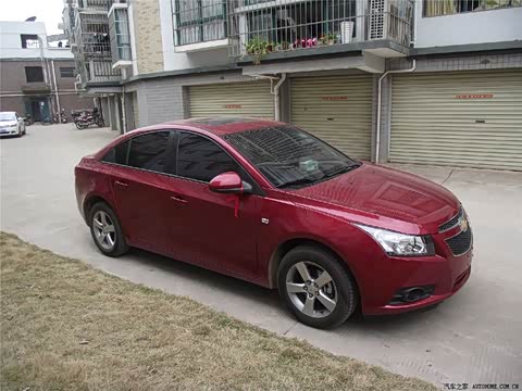 2013�� 1.6L SE MT
