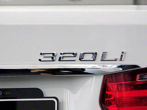 2013�� �Ŀ� 320Li ���������װ