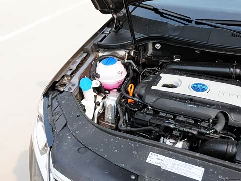 2012�� �Ŀ� 2.0TSI �����