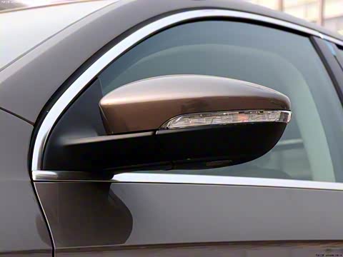 2012�� �Ŀ� 2.0TSI �����