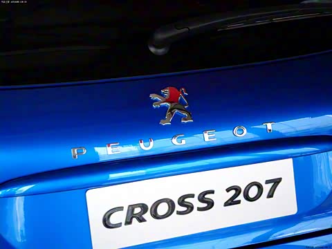 2013�� CROSS 1.4L �ֶ�Ԧ����