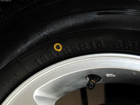 2013�� CROSS 1.4L �ֶ�Ԧ����