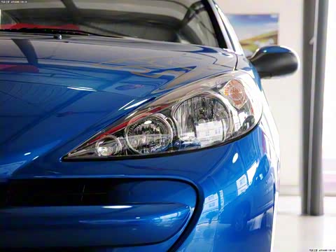 2013�� CROSS 1.4L �ֶ�Ԧ����