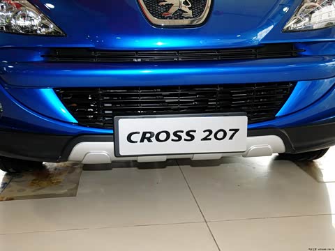 2013�� CROSS 1.4L �ֶ�Ԧ����