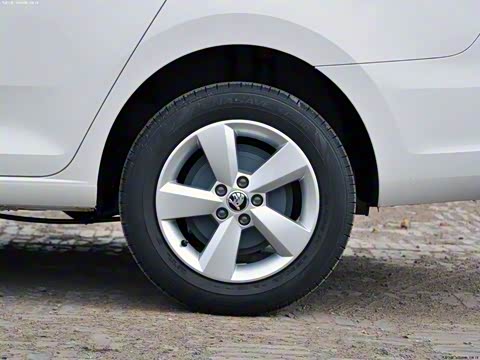 2013�� 1.6L �Զ���ѡ��