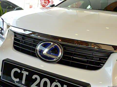 2013�� CT200h ��ҹ��ʿ��