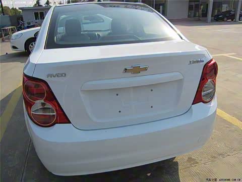 2011�� ���� 1.4L MT SE