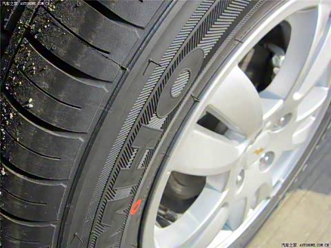 2011�� ���� 1.4L MT SE