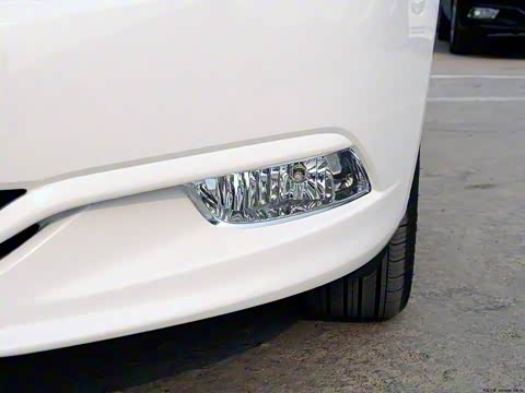 2013�� 1.5L �ֶ�������