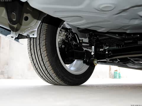 2013�� ���� 1.8L �ֶ���Ӣ��