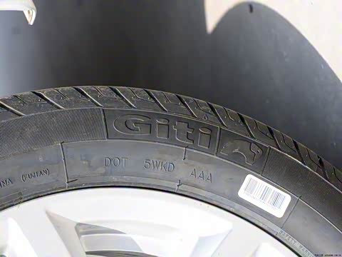 2013�� ���� 1.8L �ֶ���Ӣ��