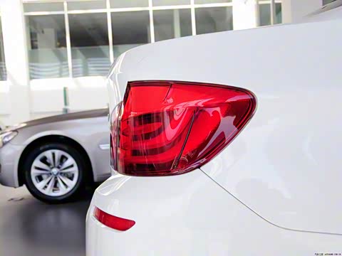 2013�� 535i M�˶���