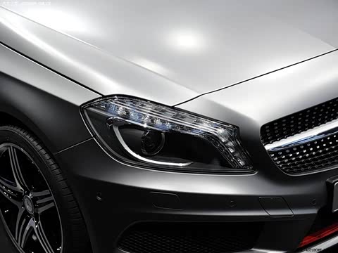 2013�� A 260 �˶���