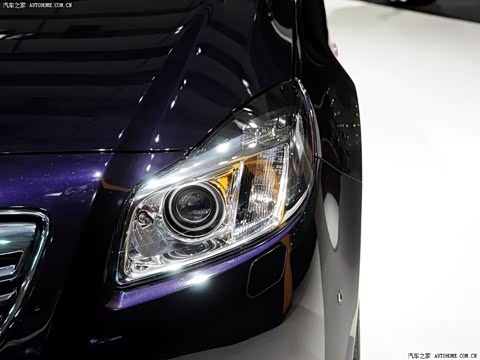 2013�� 2.0T �����˶���