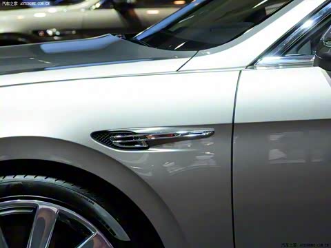 2013�� 6.0T W12 Mulliner