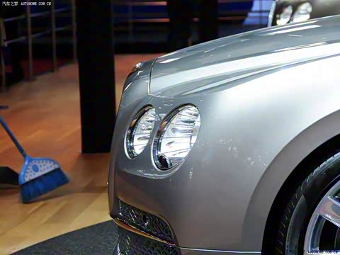 2013�� 6.0T W12 Mulliner