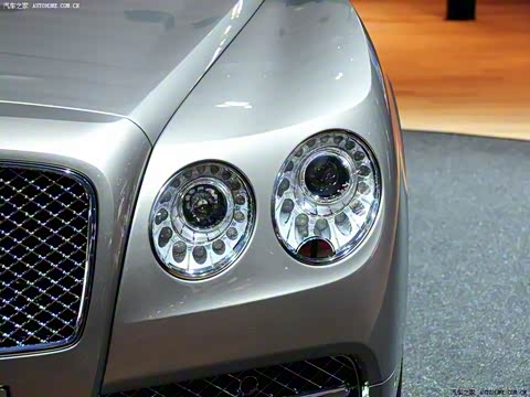 2013�� 6.0T W12 Mulliner