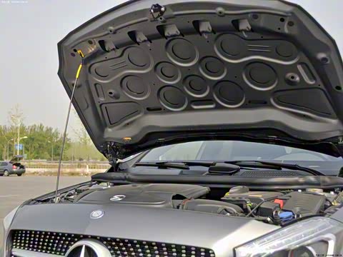 2013�� A 260 �˶���