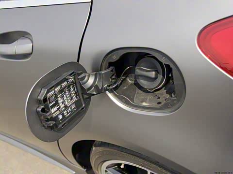 2013�� A 260 �˶���