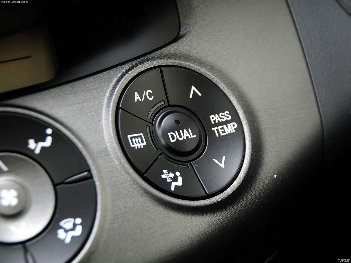 2013款特享版20l自动经典