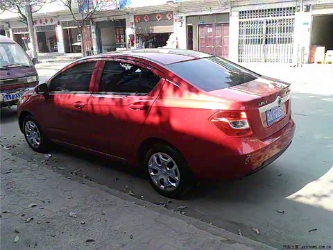 2012�� 1.5L �ֶ�������