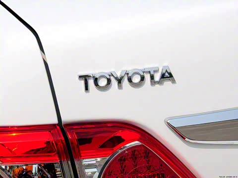 2013�� ��װ�� 1.6L �Զ��ſ���GL