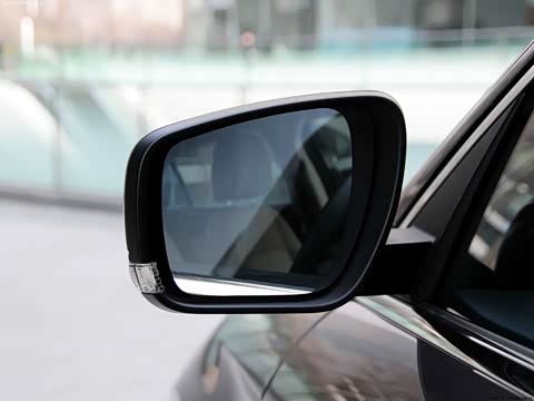 2014�� ���� 1.6T �Զ�������