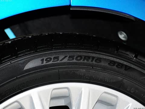 2013�� ���� 1.5L �Զ��˶���