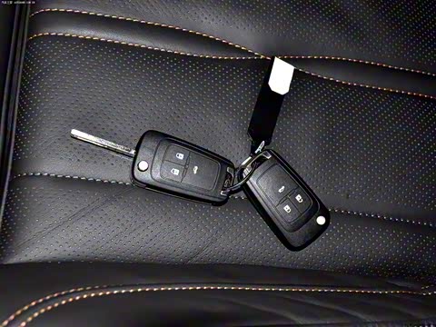 2013�� 2.0T �����˶���