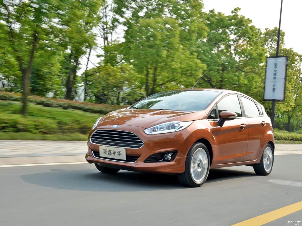 长安福特 嘉年华 2013款 两厢 1.5l 自动劲动型