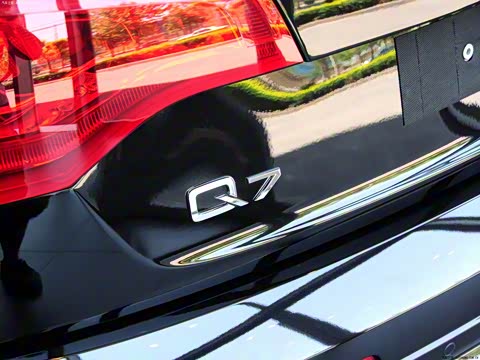 2014�� 40 TFSI �˶���