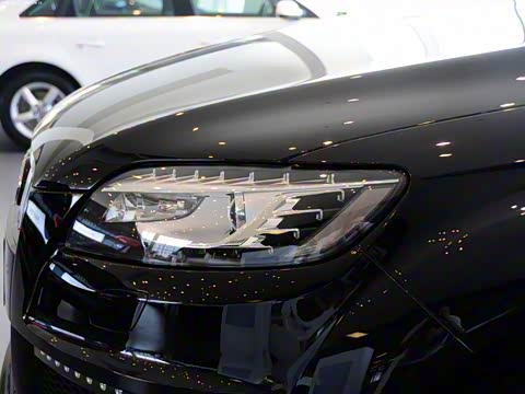 2014�� 40 TFSI �˶���