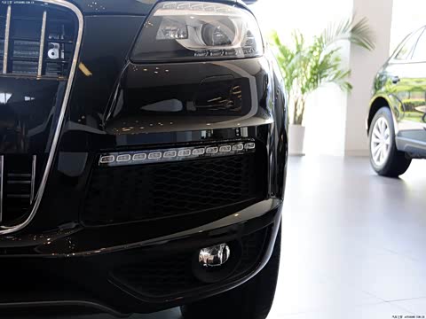 2014�� 40 TFSI �˶���