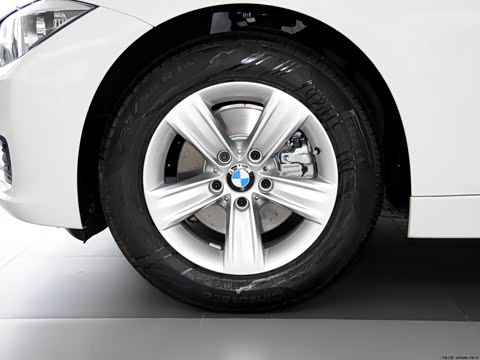 2013�� 320i ��ȡ��