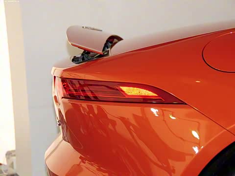 2013�� 5.0 SC S �����