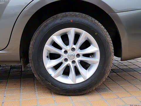 2013�� 1.5L �ֶ�������