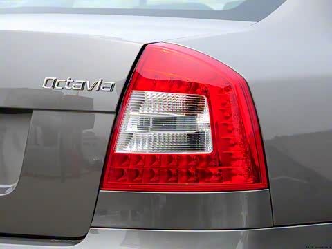 2013�� 1.6L �ֶ����°�