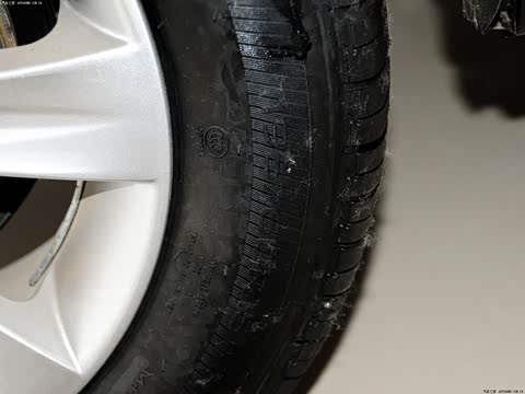 2012�� 1.5L �ֶ�����B��