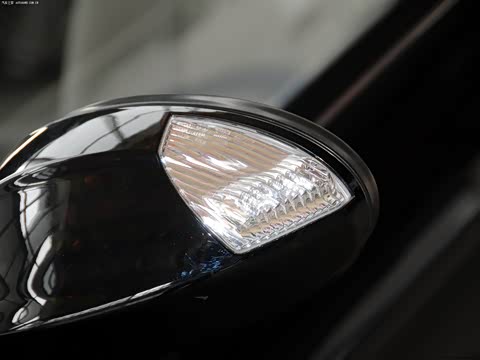 2012�� 1.5L �ֶ�����B��