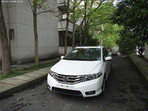 2012�� 1.5L �Զ���Ӣ��