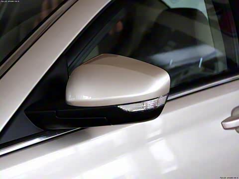 2013�� 550S 1.8L �ֶ����ݰ�