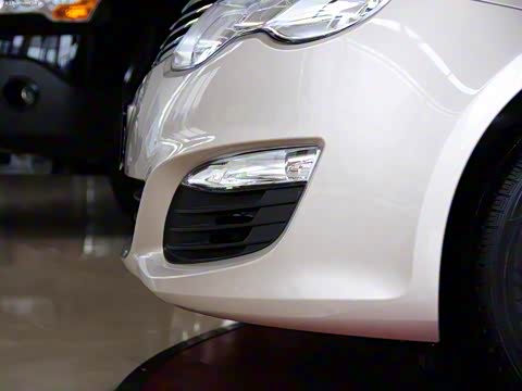 2013�� 550S 1.8L �ֶ����ݰ�