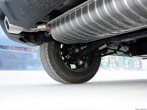 2013�� 2.0L �Զ�������DLX