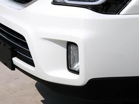 2013�� 2.0L �Զ�������DLX