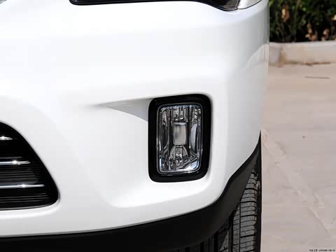 2013�� 2.0L �Զ�������DLX